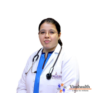 Dr. Aakanksha Kumar, Gynecologist in Delhi - Expert Care and Compassionate Treatment