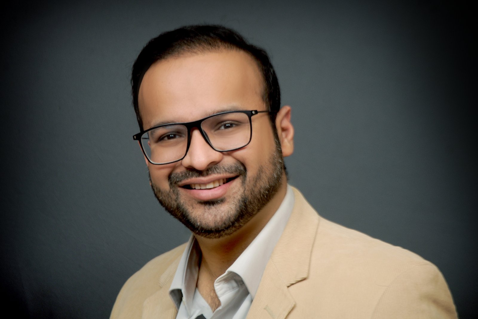 Dr Mohit Saraogi, Gynecologist in Mumbai - Expert Care and Compassionate Treatment