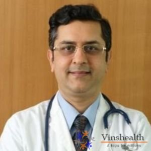 Dr. Manish Malik, Pediatrician in Delhi - Expert Care and Compassionate Treatment